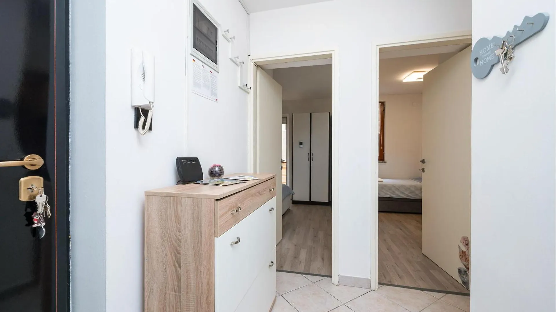 2 Bedroom Gorgeous Apartment In Pula 0*,  Croatia